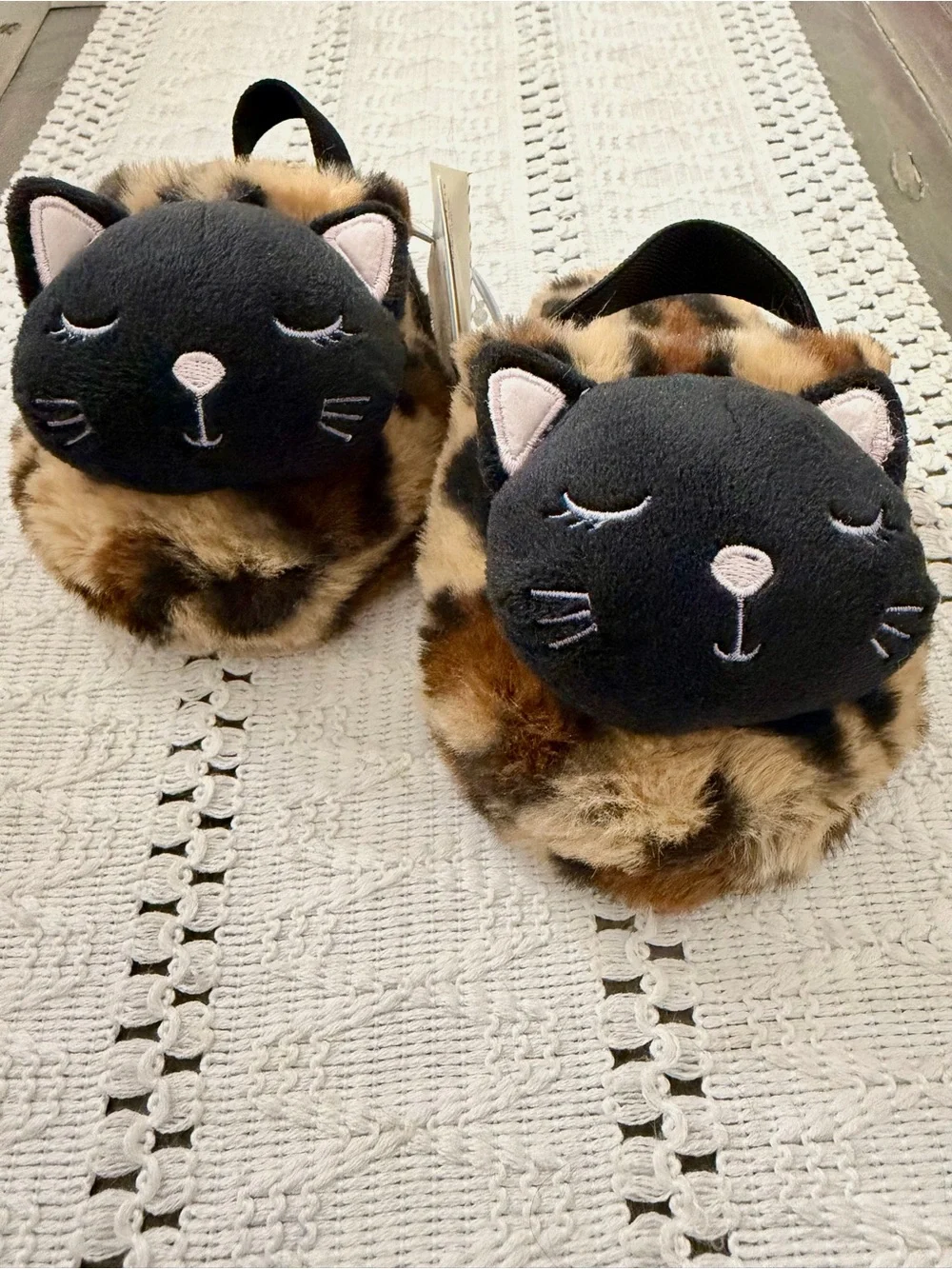 Cat & Jack Leopard Print Cat Slippers - Black and Brown Faux Fur Size 5/6